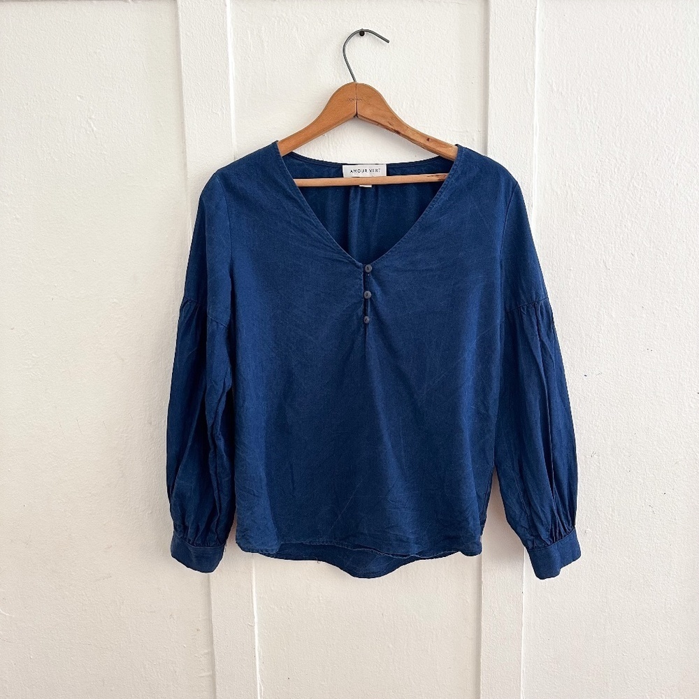 Amour Vert Tencil Denim-like Long Sleeve Blouse - Size XS